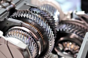 Common Signs that You Need Transmission Repair Services in Oak Park, Illinois